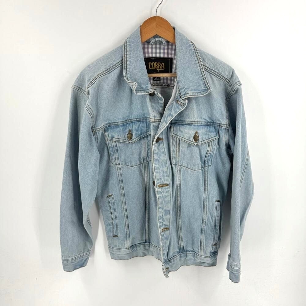 Vintage Cobra Light Wash Denim Jacket 100% Cotton Women's Small